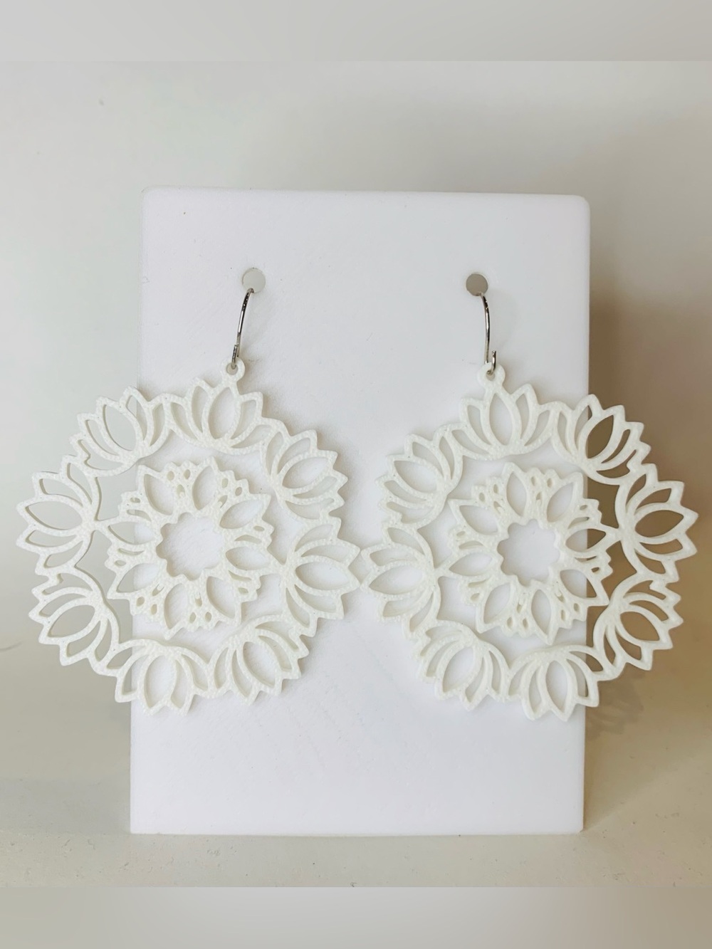 White Floral Filigree Drop Earrings - Unbranded